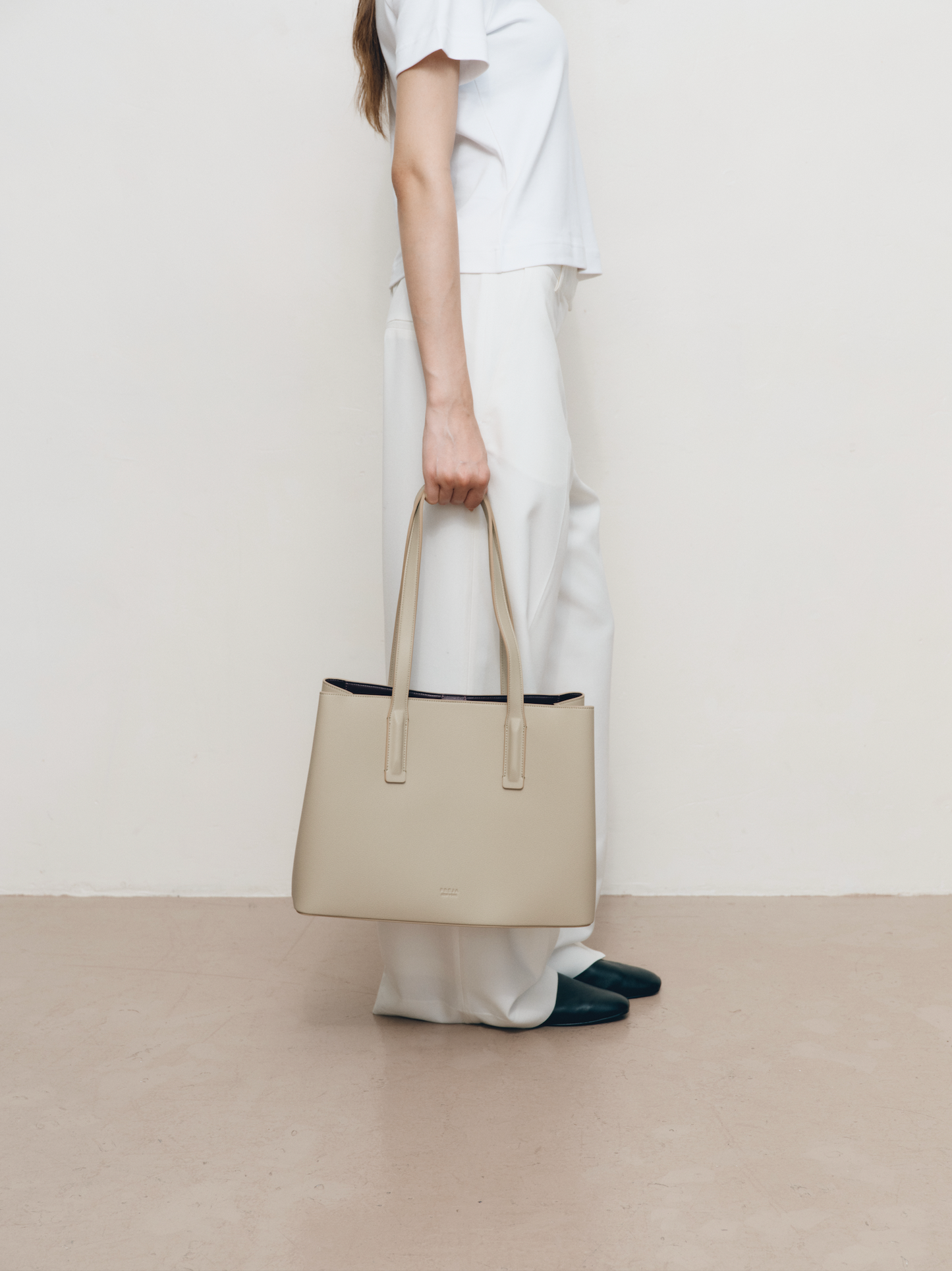 Linnea Tote Latte