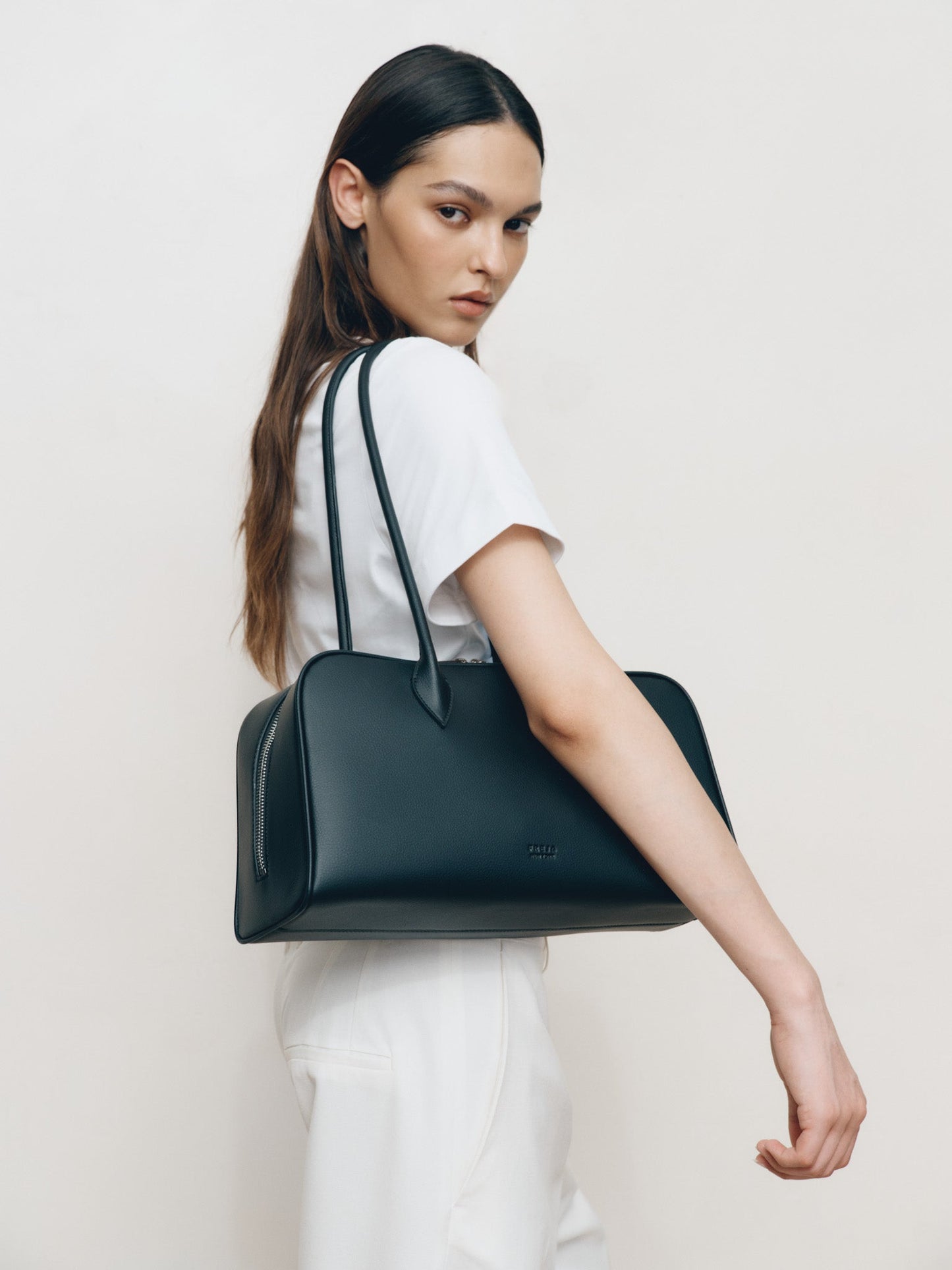 Mae Bag Black