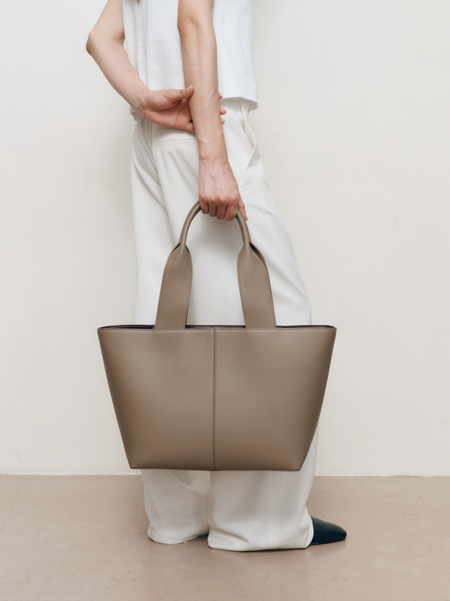 Lafayette Tote Taupe