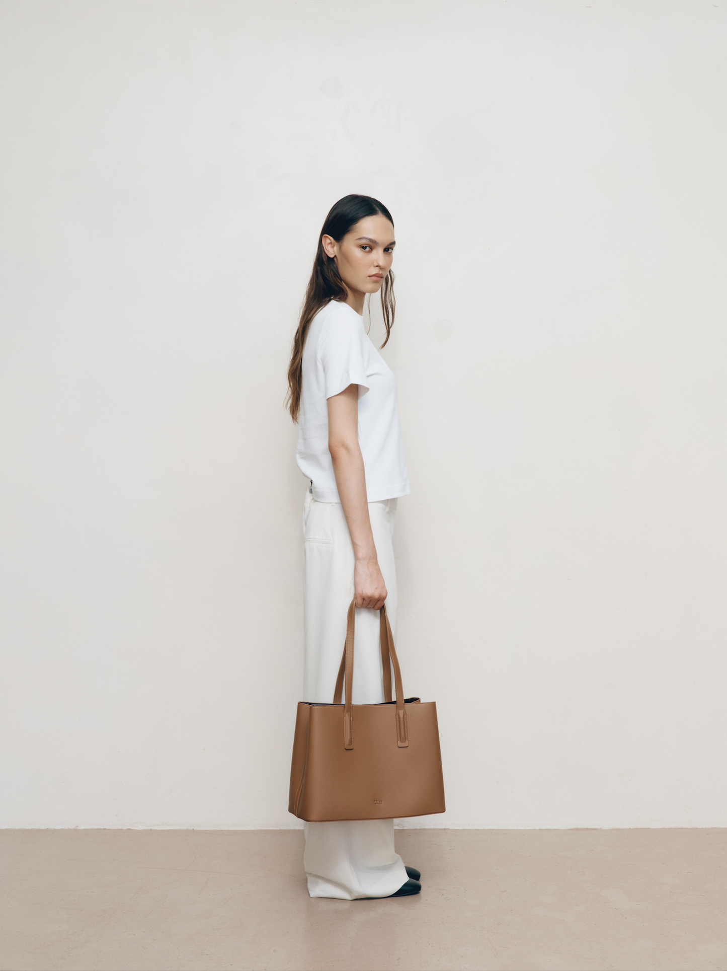 Linnea Tote Chestnut