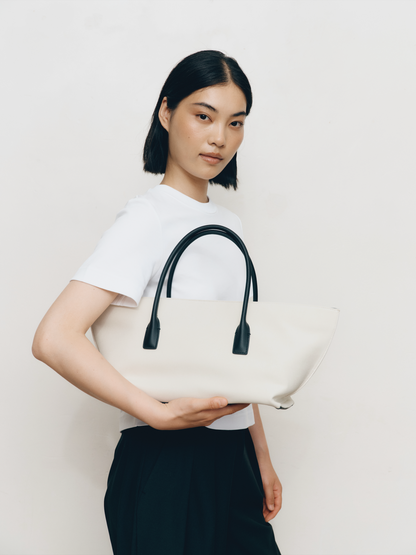 Greta Tote Canvas