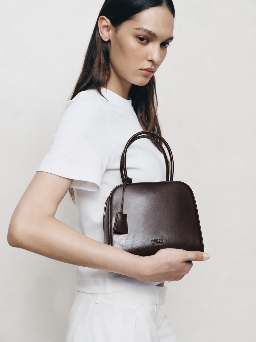 Miro Bag Raisin Gloss